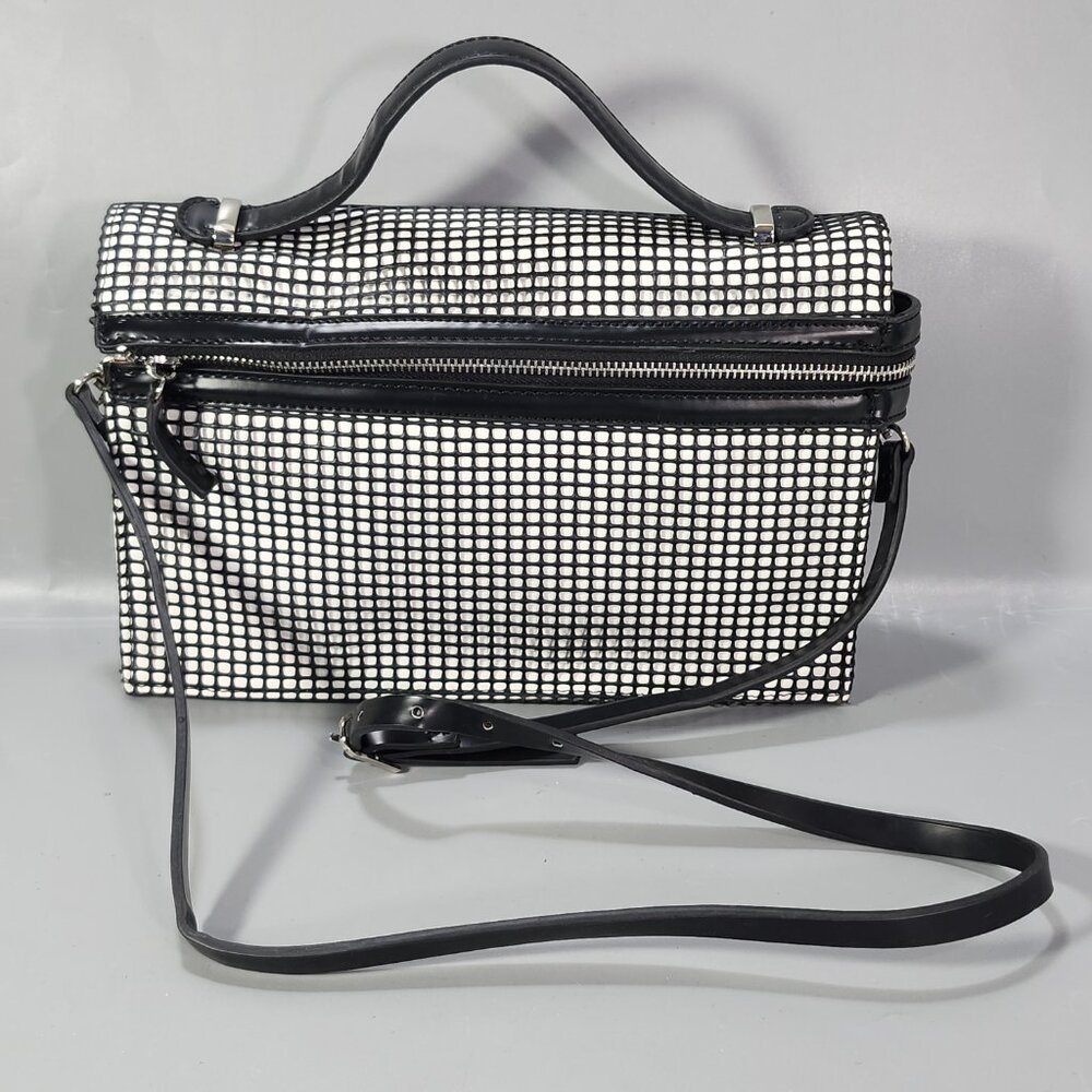 GX by Gwen Stefani Seto Purse Shoulder Strap Bag Black White Mesh Faux Leather